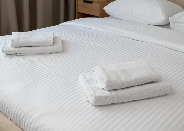 Downtown Serenity By Bookinghost شقة وارسو