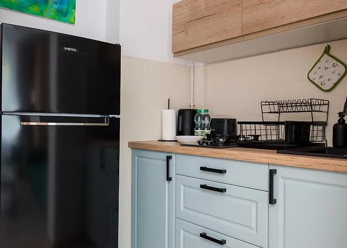 Downtown Serenity By Bookinghost وارسو